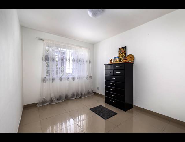 2 BEDROOM APARTMENT TO LET IN GLENWOOD